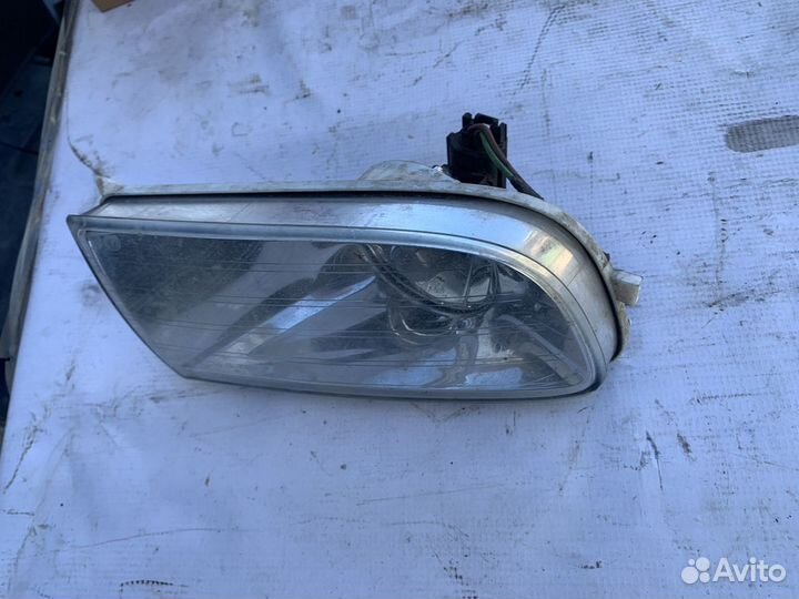 Фара противотуманная правая Octavia A5 1Z- 2004