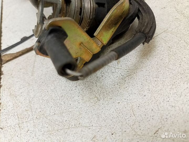 Активатор замка багажника