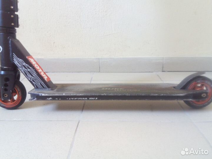 Трюковой самокат