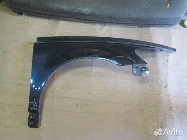 Крыло переднее правое Volvo V50 2004-2013