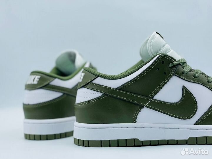 Кроссовки Nike Dunk Low