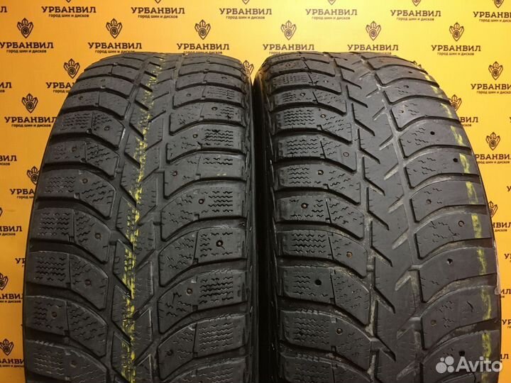Bridgestone Ice Cruiser 5000 215/60 R16 95T
