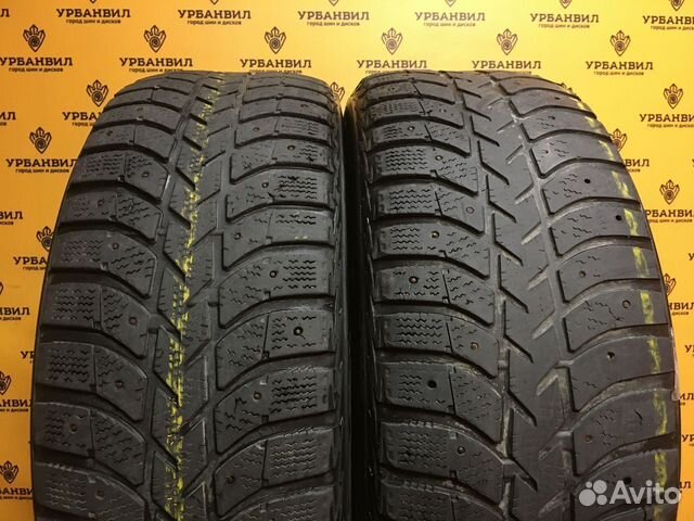 Bridgestone Ice Cruiser 5000 215/60 R16 95T
