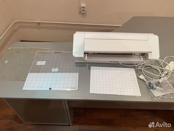 Плоттер silhouette cameo 4