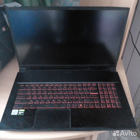 Игровой ноутбук msi gf75