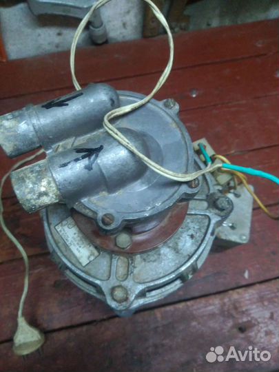 Двигатель от стиральной машины с помпой
