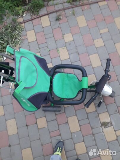 Трёхколёсный велосипед