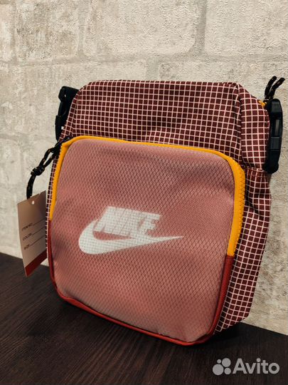 Спортивная сумка Nike