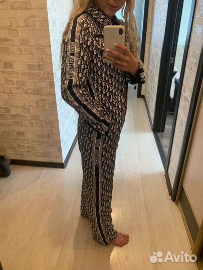 Комбинезон диор осень зима