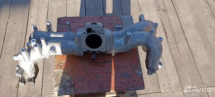 Впускной коллектор ej205