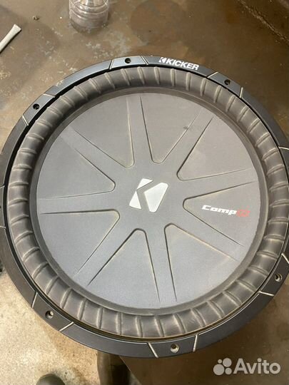 Сабвуфер kicker