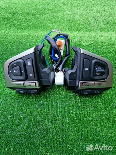 Кнопки на руль Subaru Forester SJ5