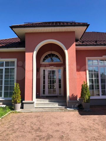 Дом 235 м² на участке 12 сот.