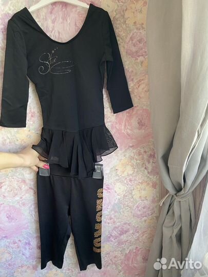 Спортивный купальник с юбкой на девочку 6-7 лет