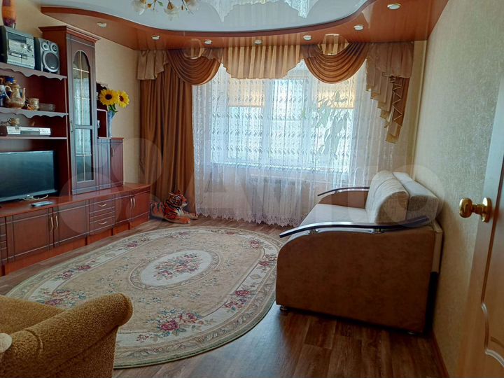 1-к. квартира, 42 м², 2/5 эт.