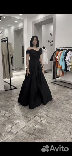Вечернее платье черное в пол 42 44
