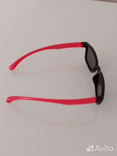 Солнцезащитные очки для ребенка