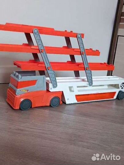 Hot Wheels Mega Hauler Автовоз грузовик