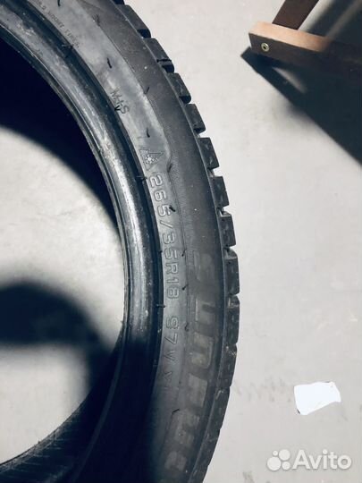 Ovation Ovation 4 235/35 R18 95H