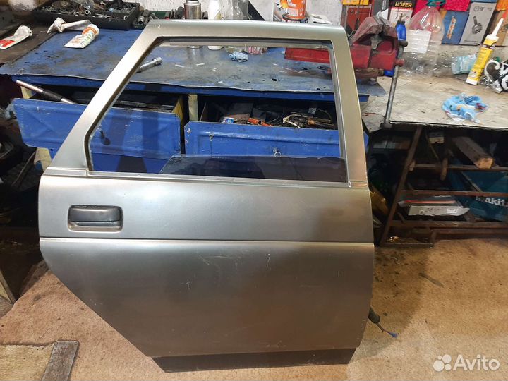 Дверь задняя правая ваз 2110