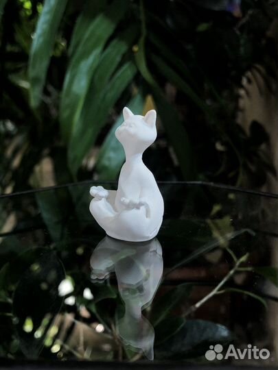 Фигурка для флорариума, Медитирующий котик