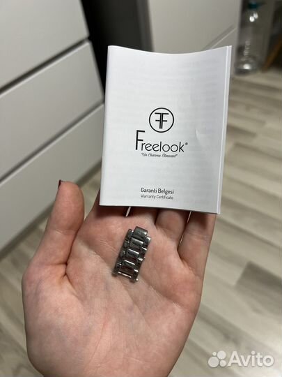 Женские часы freelook