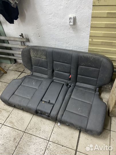 Сиденье заднее