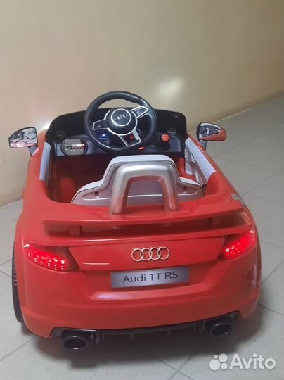 Детский электромобиль