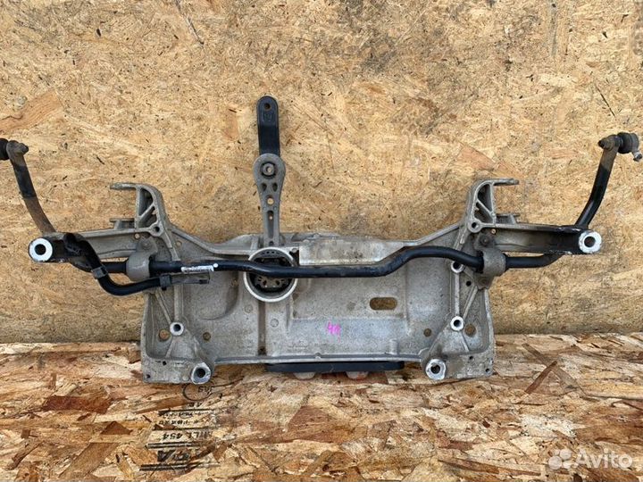 Подрамник передний Volkswagen Jetta 5 2005-2011