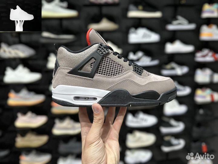 Кроссовки Nike Air Jordan 4 Retro 