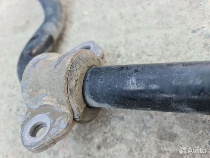 Передний стабилизатор Mercedes W222