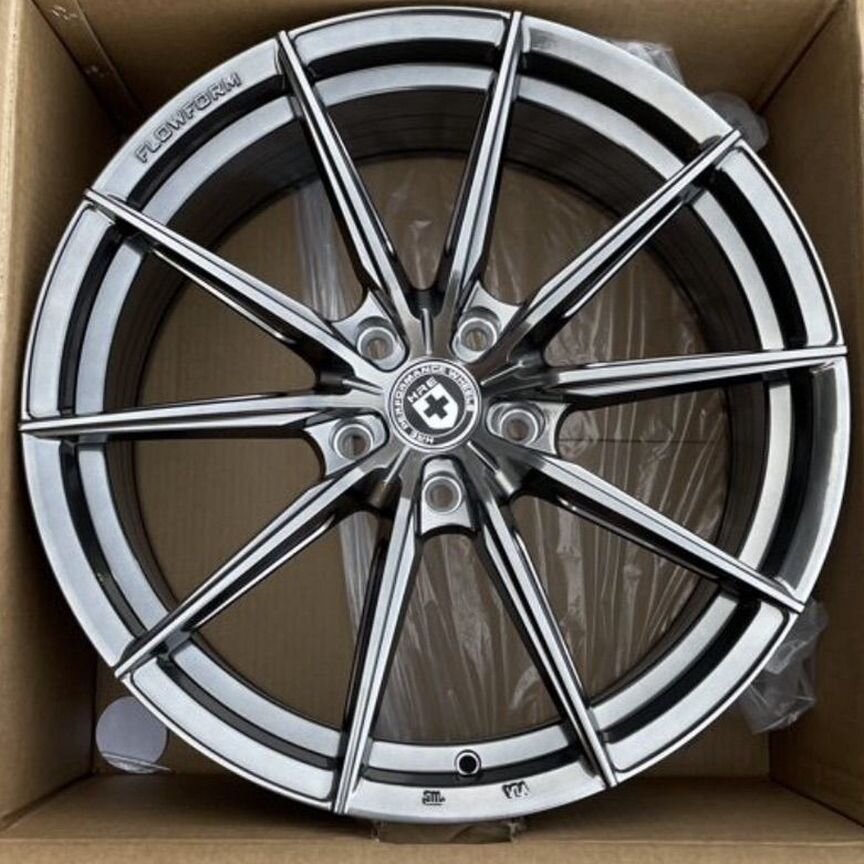 Литые диски HRE 305 8×R18 5×112