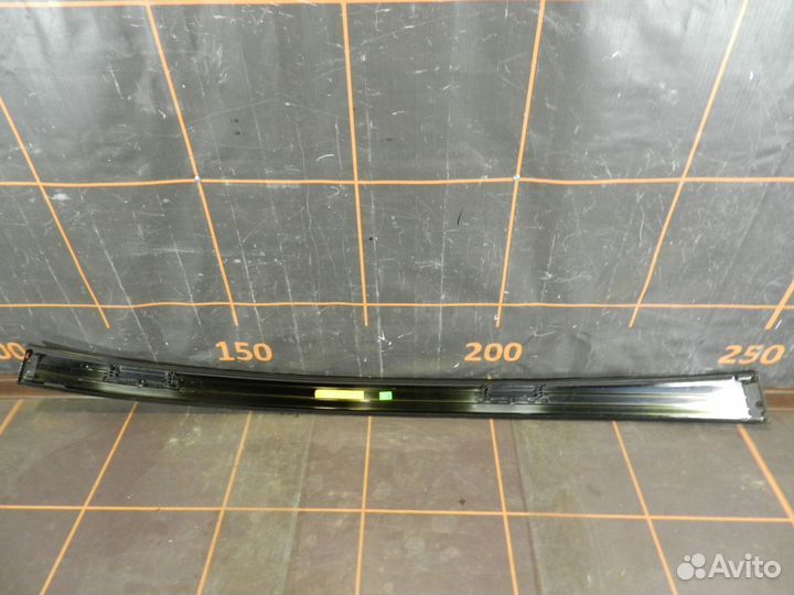Молдинг крыши правый - Mercedes-Benz E-klasse W212