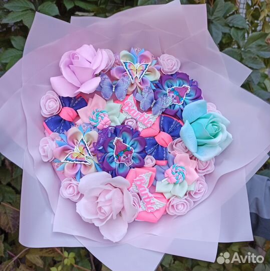 Букет из бантиков для волос