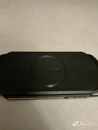 Sony psp e 1008