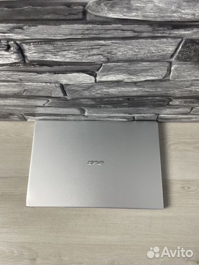 Ноутбук Acer Swift SF314-42-R35Q