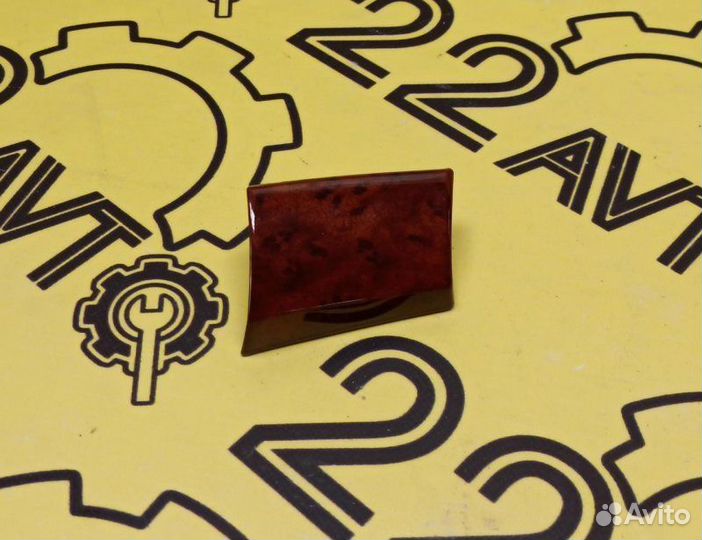 Накладка на торпедо декоративная Toyota Premio