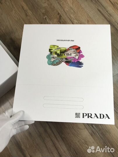 Брендовая коробка Prada магнитная Новая
