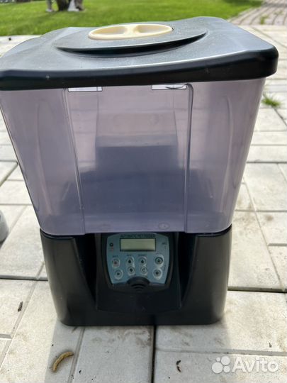 Автокормушка для кошек