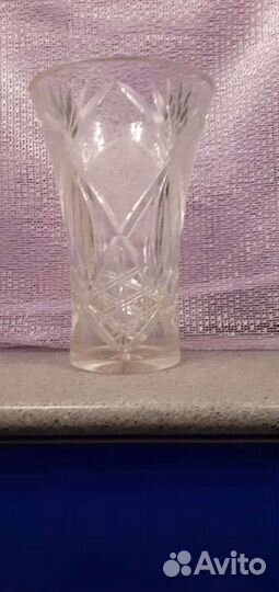 Хрустальная ваза