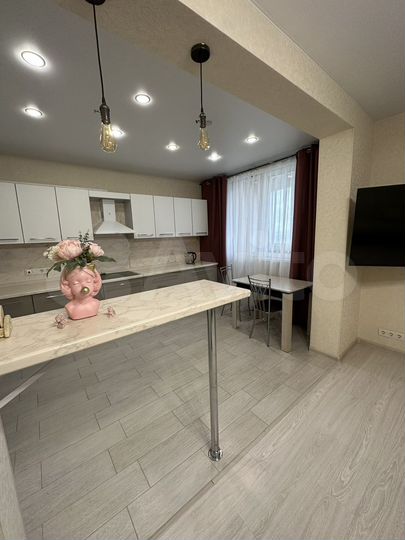 2-к. квартира, 69,7 м², 13/26 эт.