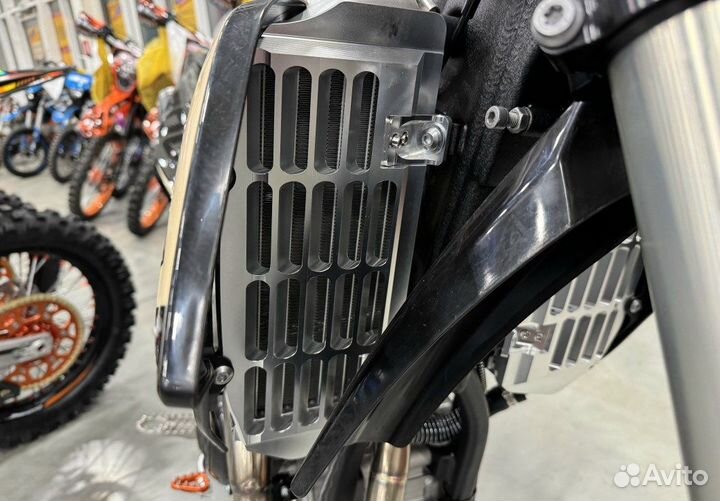 Мотоцикл jhlmoto JHL Z8i (EFI)