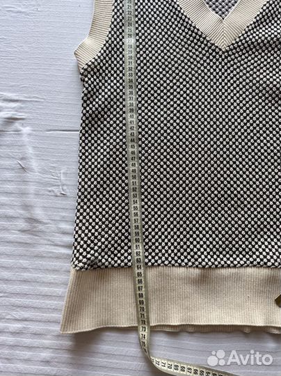 Zara жилет