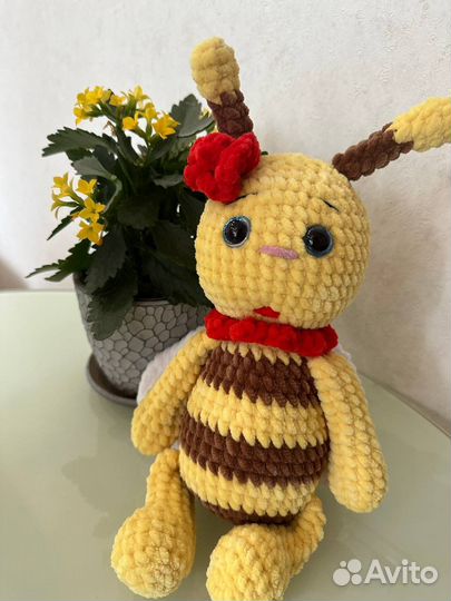 Вязаная плюшевая игрушка