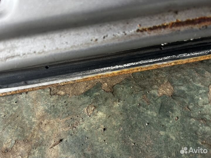 Дверь передняя правая kia rio 1 рестайлинг