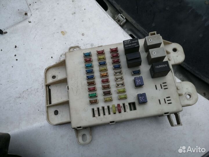 Блок предохранителей Chery tiggo t 11 2.4