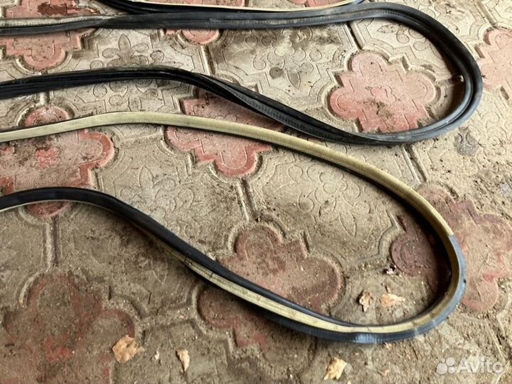 Уплотнитель проёма двери Infiniti Fx35 S51 2008