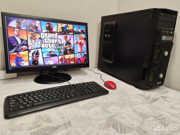 Игровой компьютер в полном комплекте