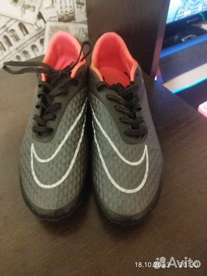 Nike hypervenom 41 размер