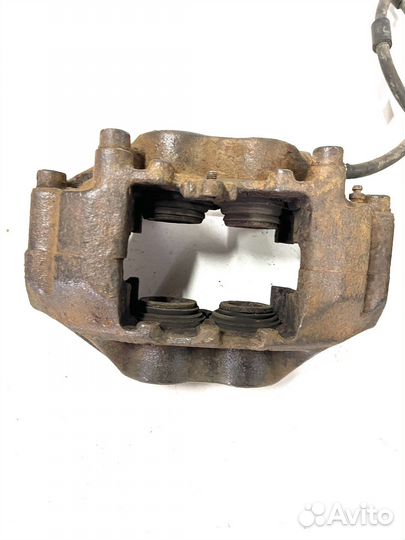 Суппорт передний Mercedes W140